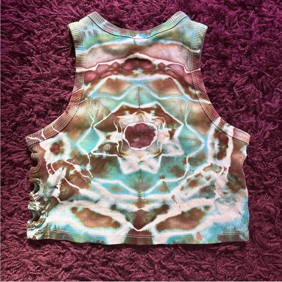 Deadtree Textiles Tie Dye Tank Size XS-Small - Picture 2 of 2